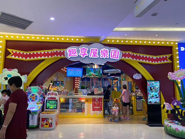 趣享屋兒童樂(lè)園時(shí)光旅行小火車案例